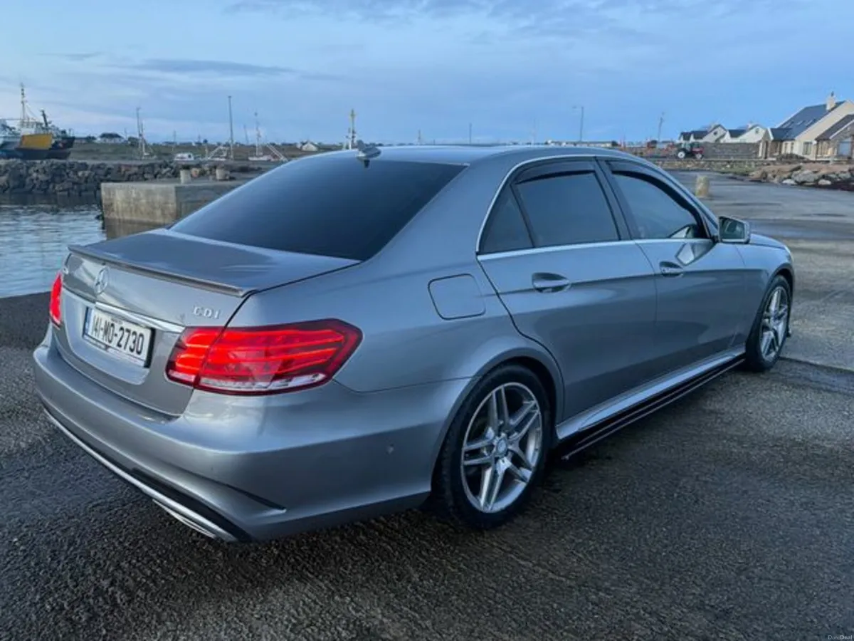 Mercedes-Benz E-Class E220 CDI AMG Sport 4DR Auto - Image 3