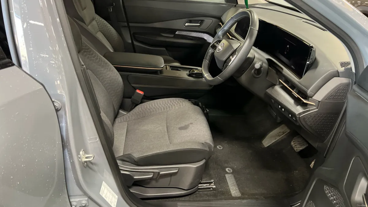 2024 Nissan Ariya - Long Range 87 KW - Battery Aut - Image 3