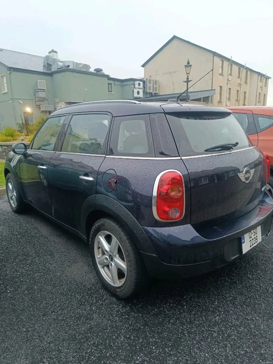 Super low mileage. Mini cooper countryman. NCT+TAX - Image 2
