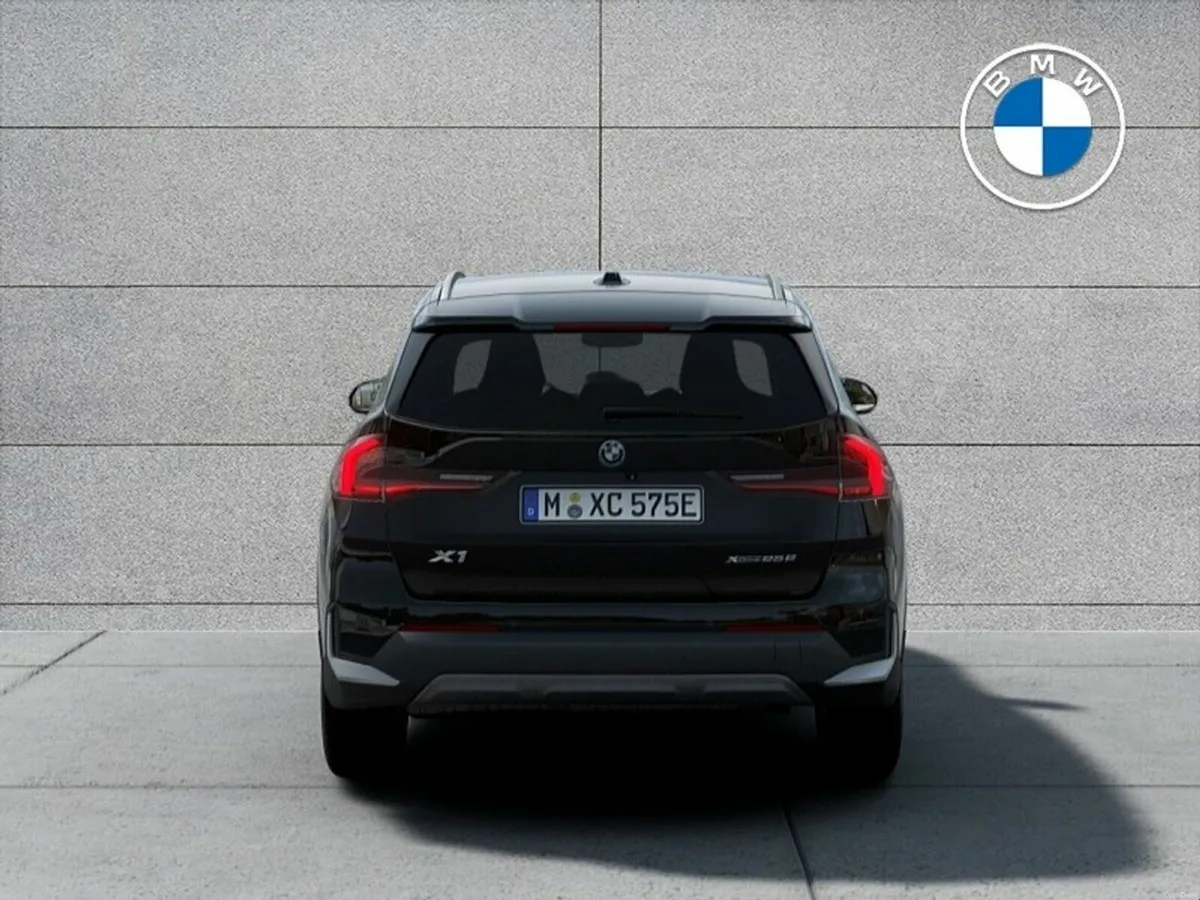 BMW X1 xDrive25e xLine - Image 3