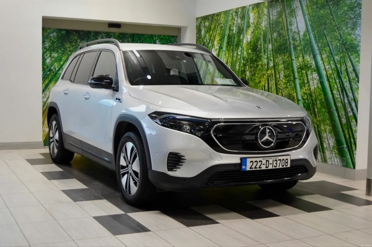 Mercedes-Benz EQB EQB 300 4Matic, 7 Seater - Image 3