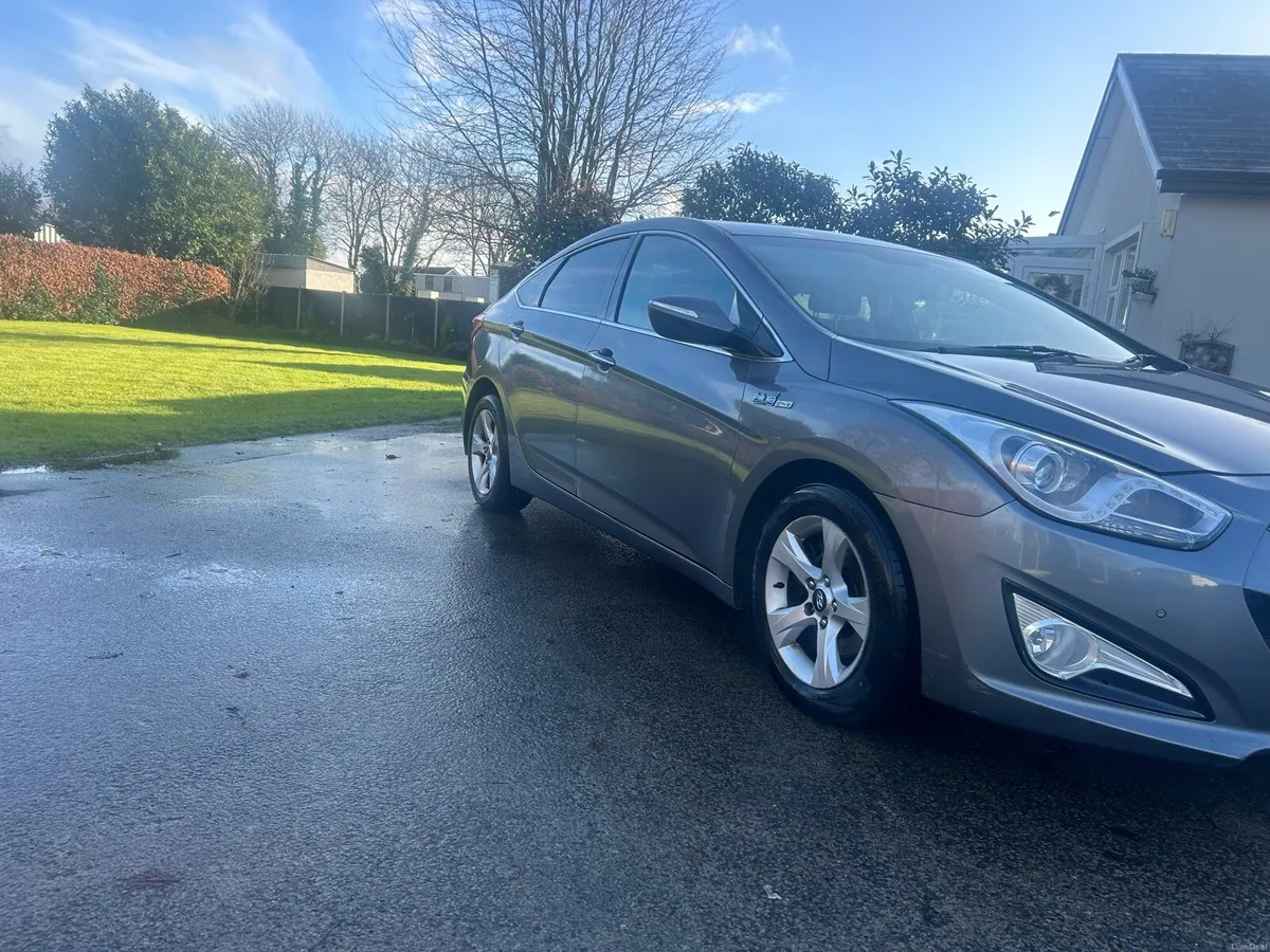 2013 Hyundai i40 - Image 2