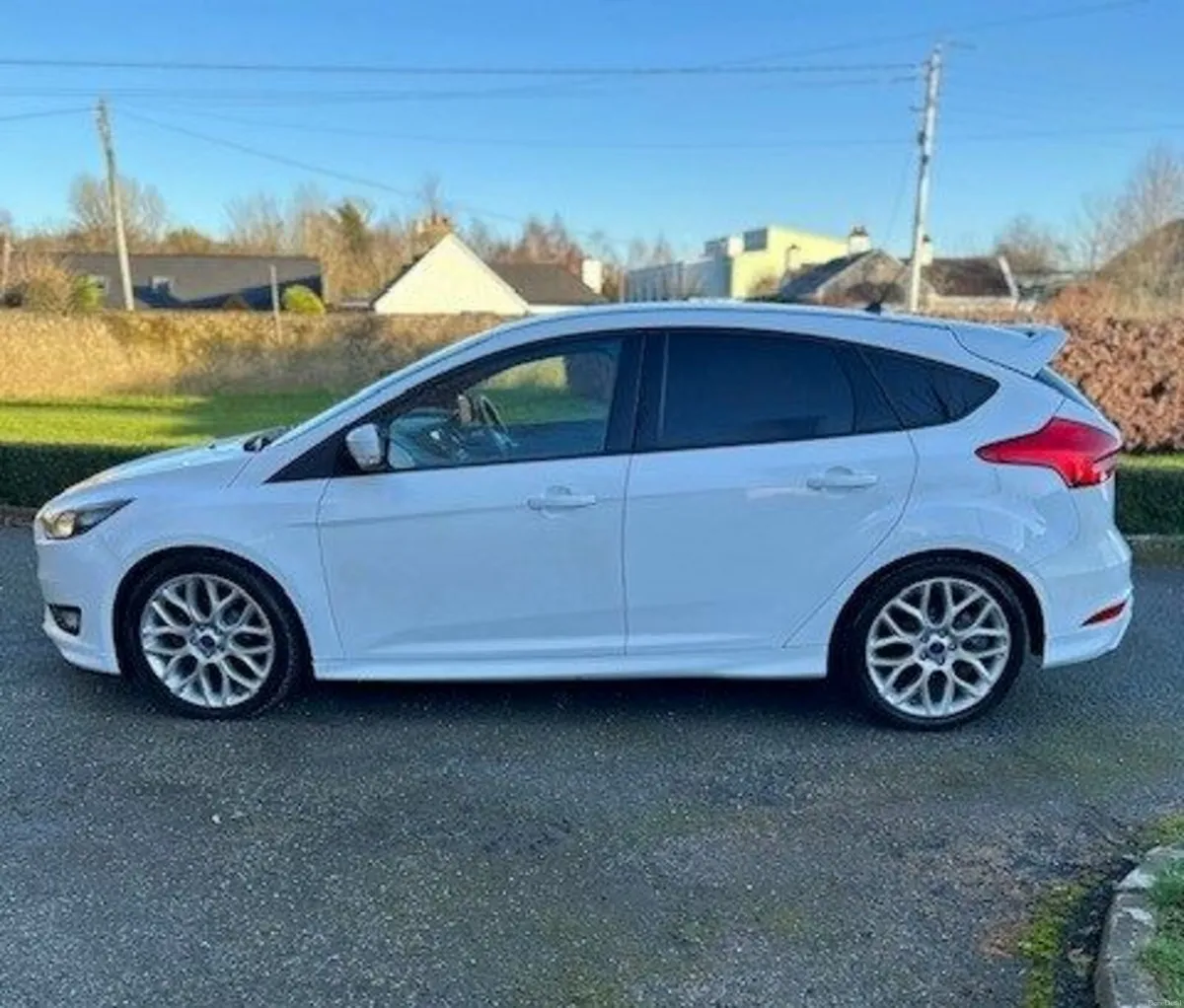 Ford Focus 2017 ST-Line 1.5 TDCi - Image 3