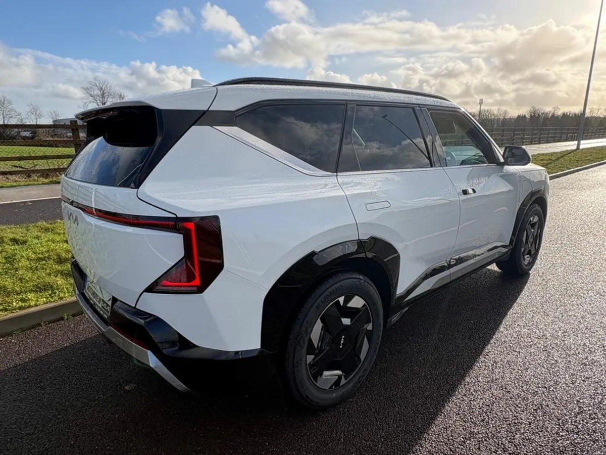 Kia EV5 EV5 EARTH 2, 81KW BATTERY, 7 YEAR WARRANTY - Image 4