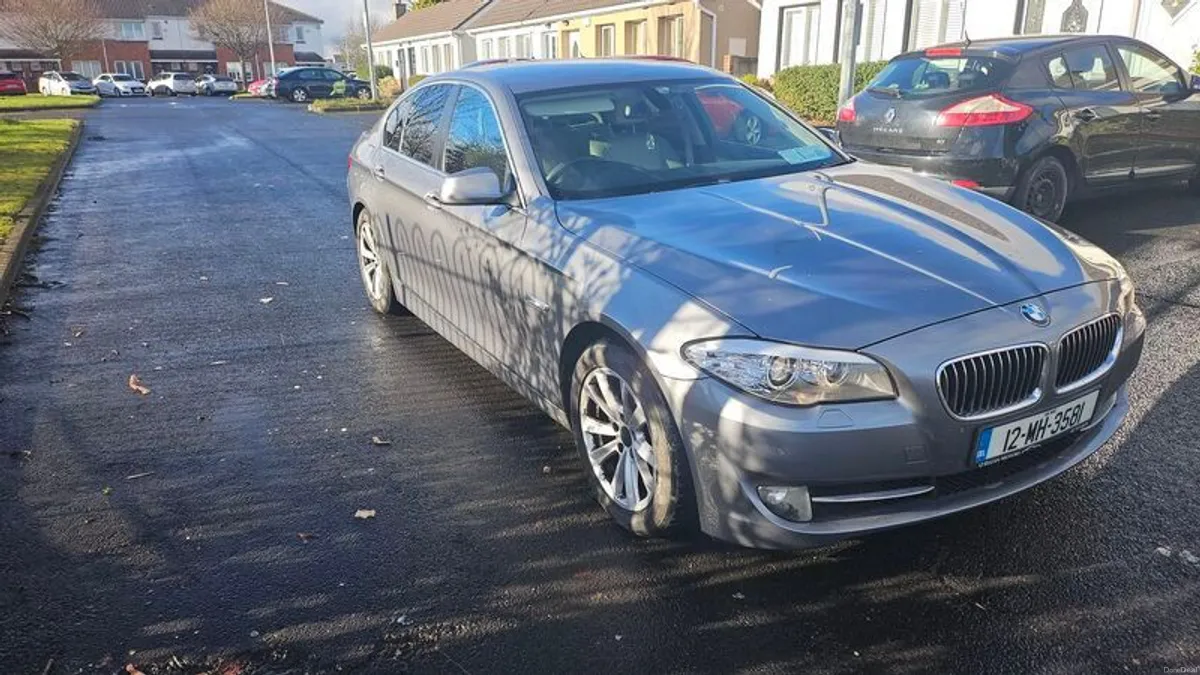 2012 Bmw 5-series - Image 2