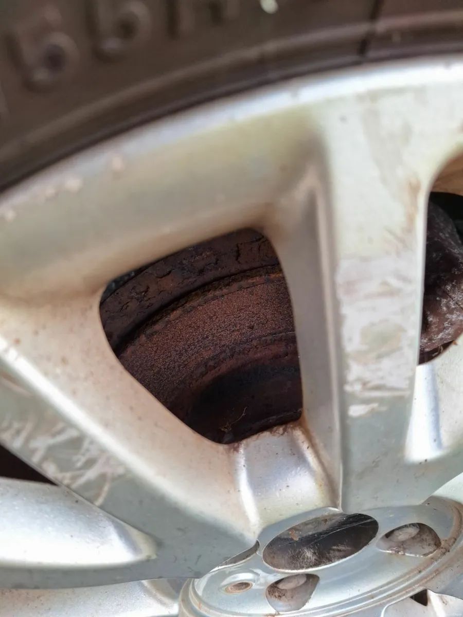 Renault Clio – 170,000 km SOLD AS SEEN /NON-RUNNER - Image 4