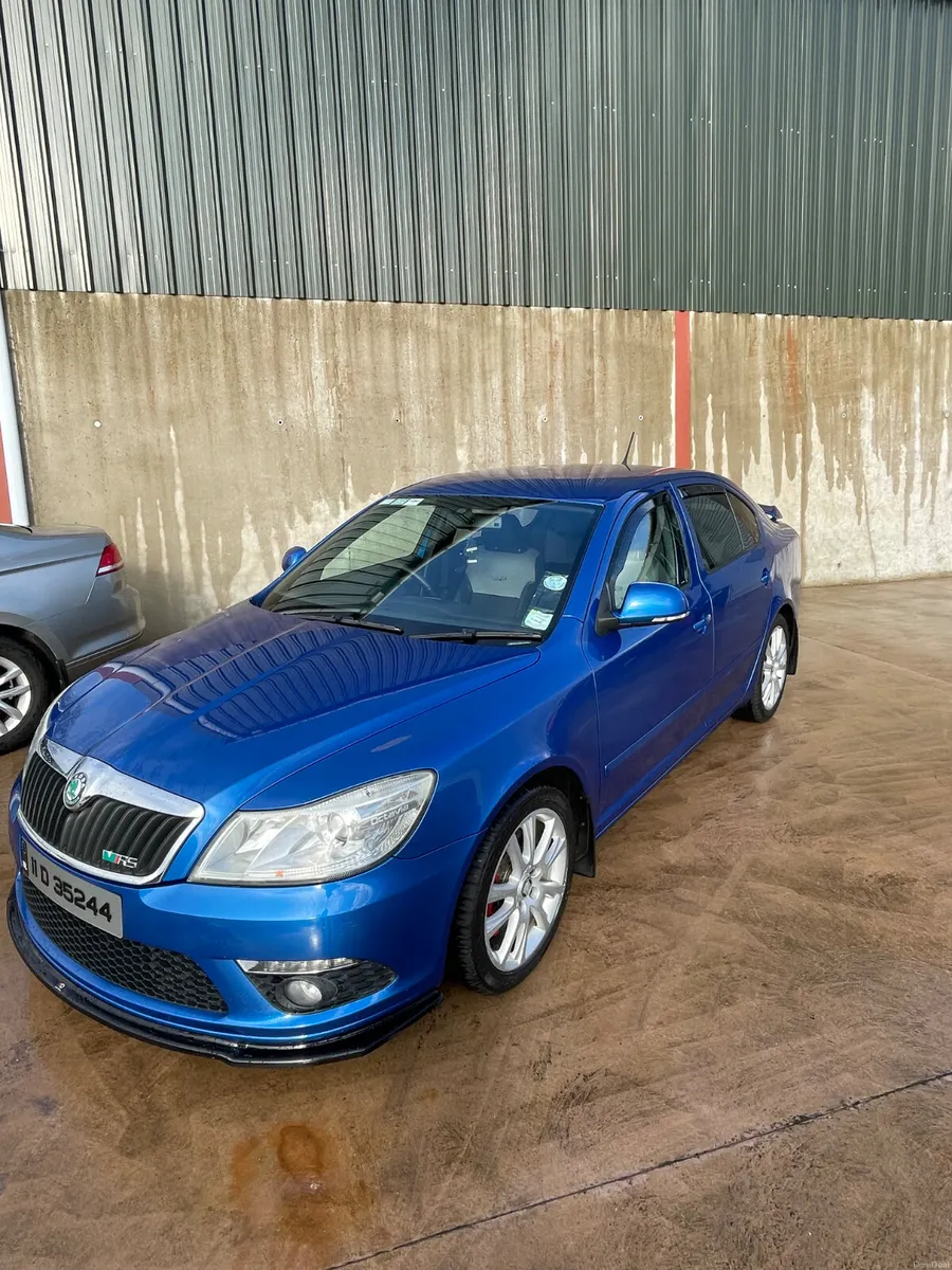 Skoda Octavia 2011 - Image 2