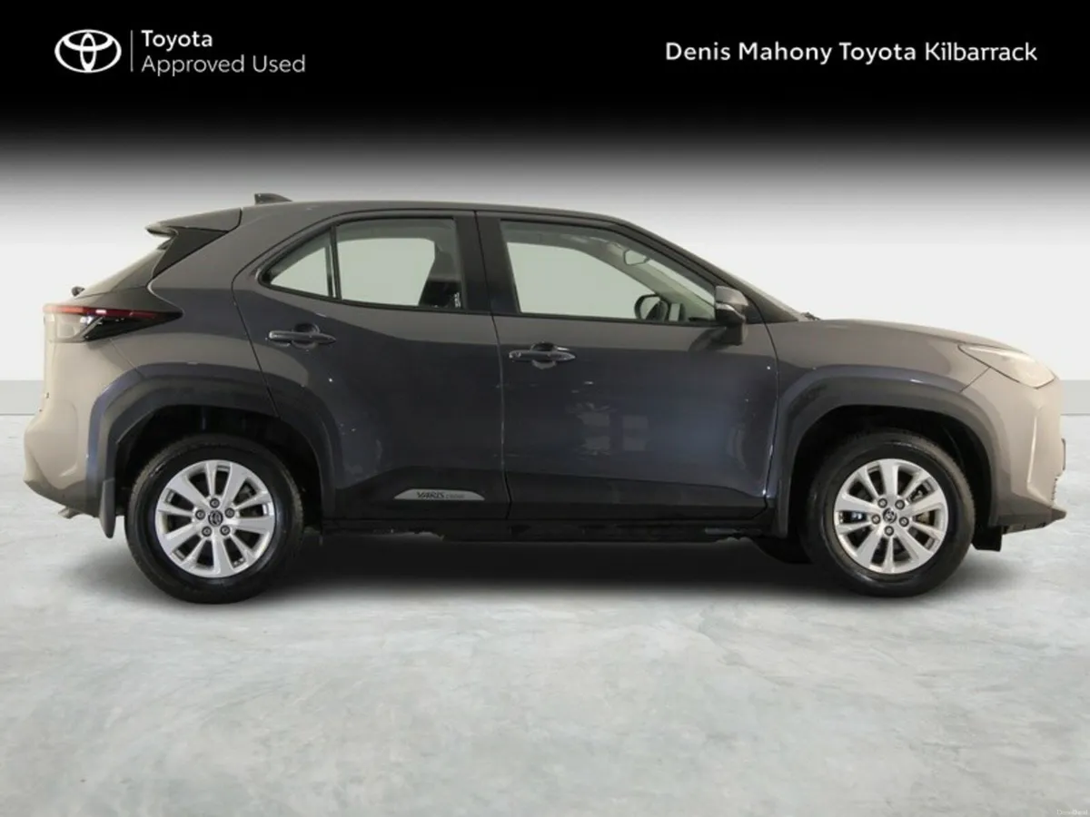 Toyota Yaris Cross Luna - Image 3