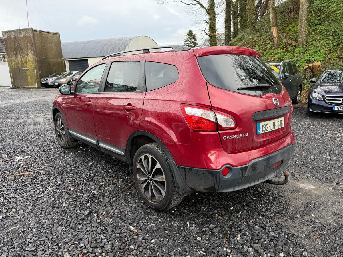 Nissan Qashqai 7 SEATER Sunroof - Image 3