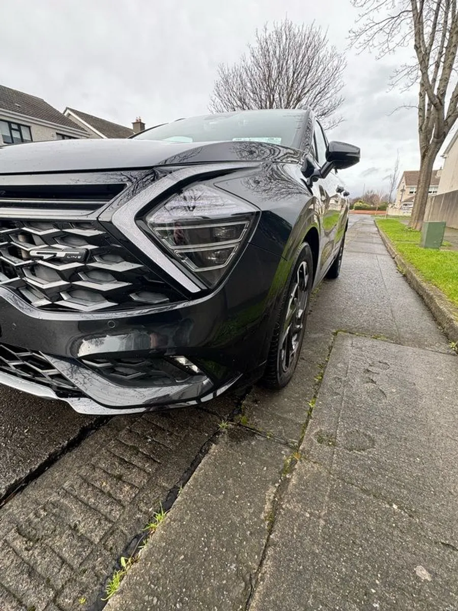 2022 Kia Sportage - Image 2