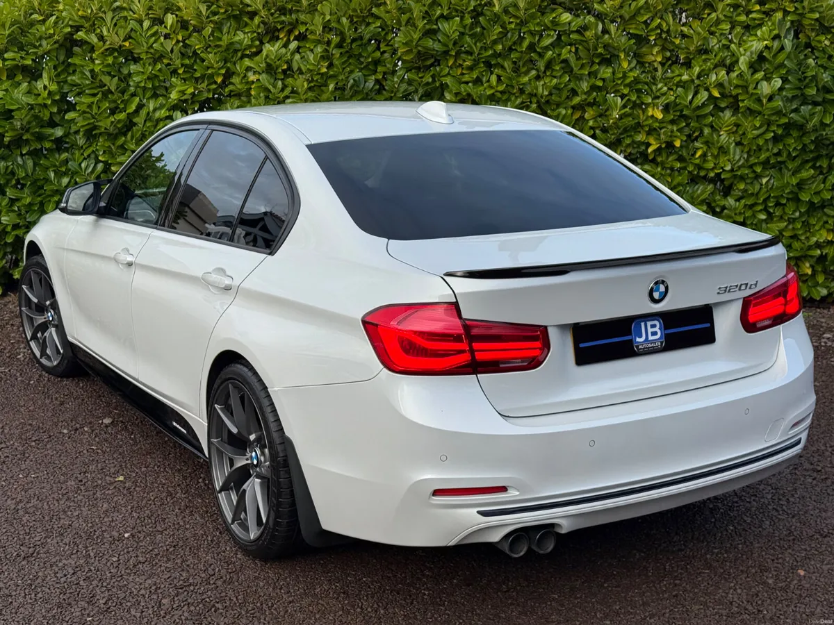 BMW 320D Sport 2018 *Low miles* - Image 2