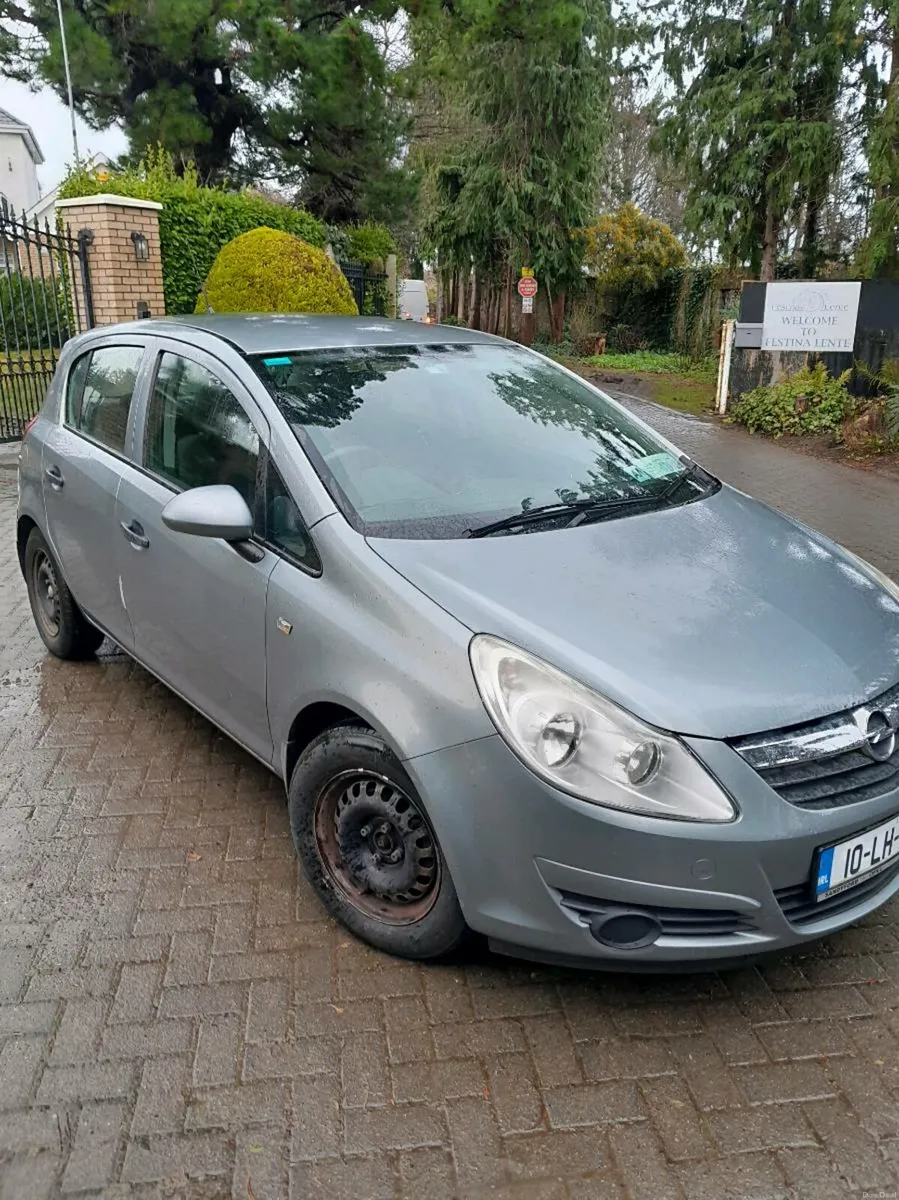 Opel corsa 2010 1.2 petrol - Image 1