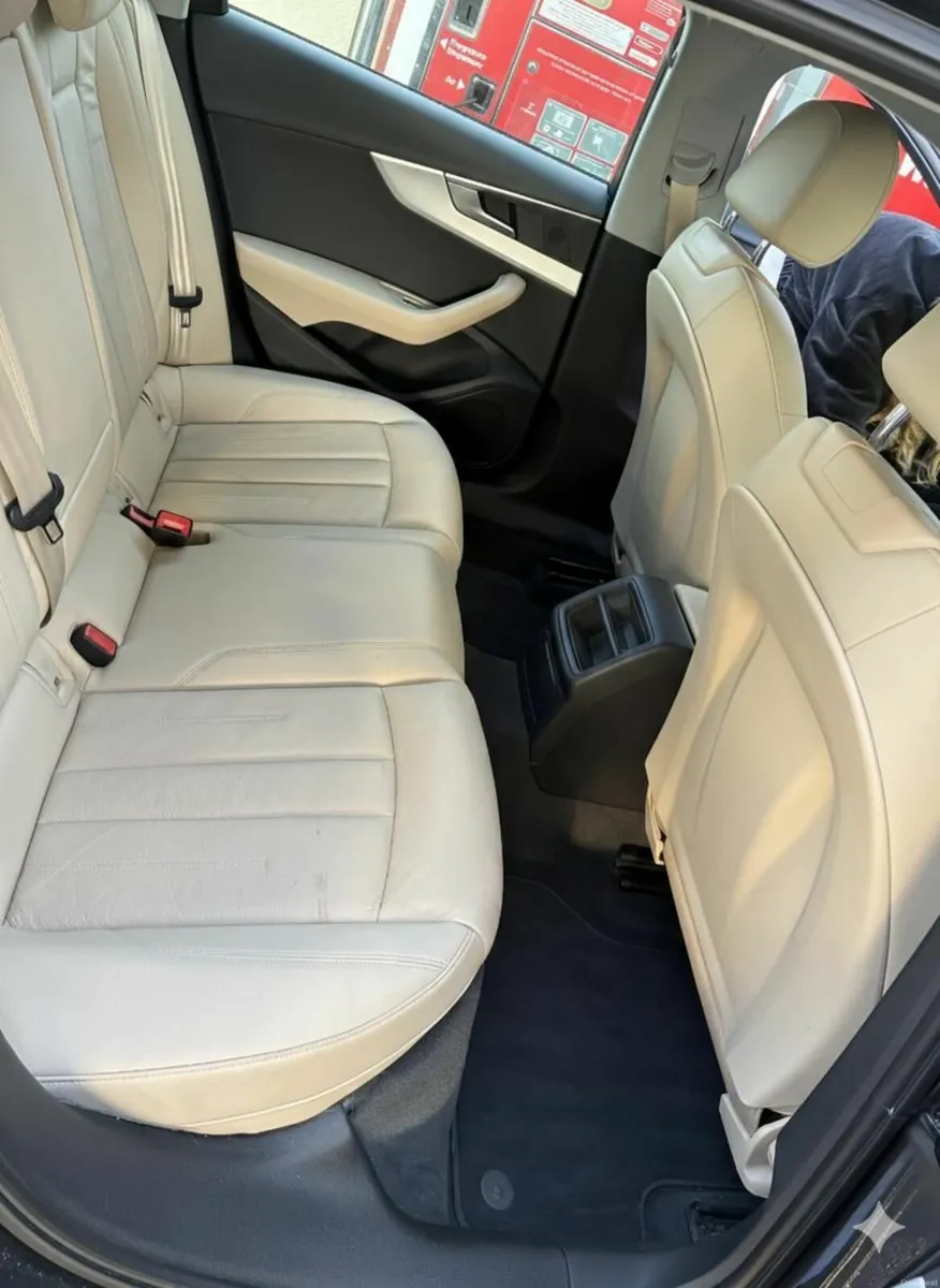 Audi A4 2017 - Image 3