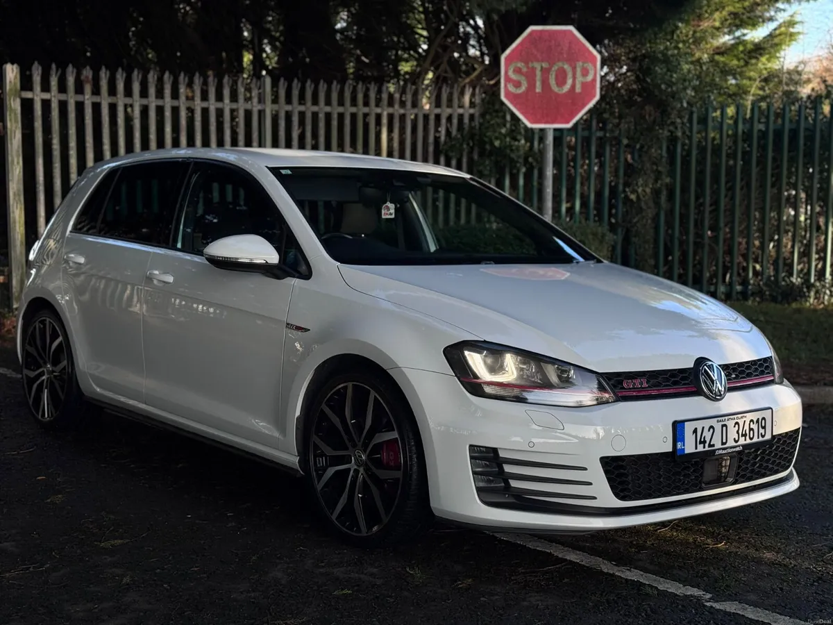 VW Golf GTI Performance Pack - Image 3