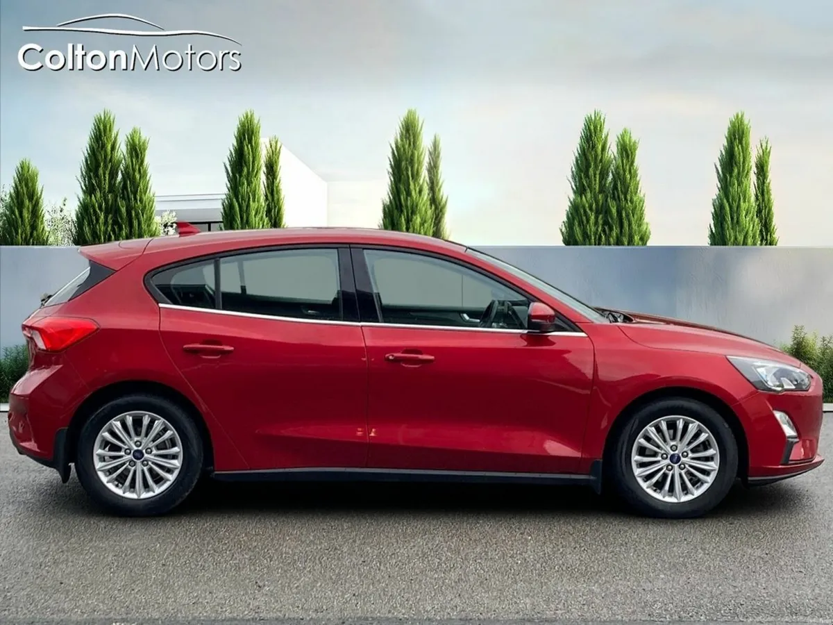 Ford Focus Titanium1.5TDCi (ONLY 52,000kms) - Image 4