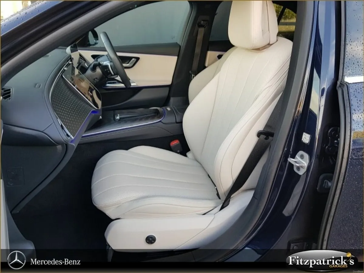 Mercedes-Benz E-Class E 300 de AMG Line Plus - Image 4