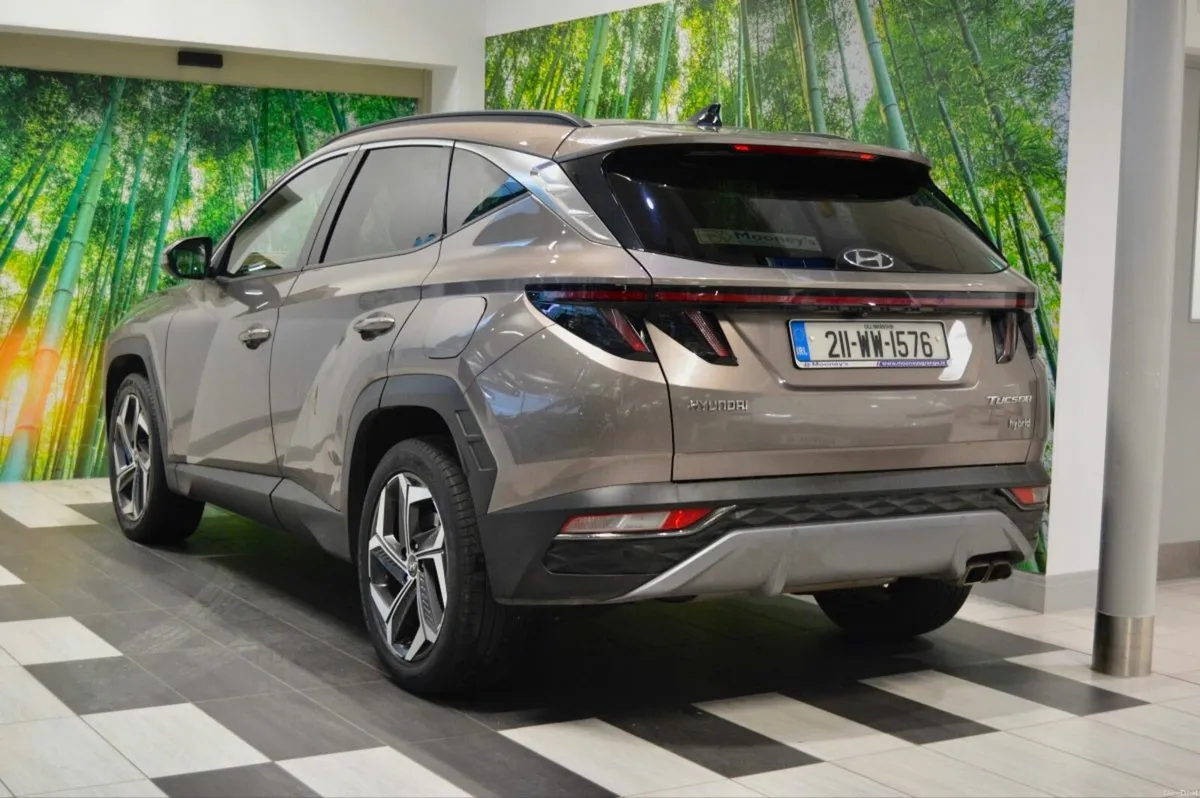 Hyundai Tucson 2WD Executive Plus HEV Auto - Image 3