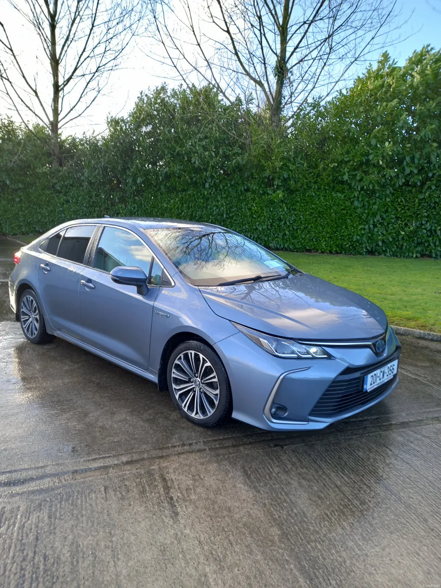 2020 Toyota Corolla 1.8 Petrol Hybrid Automatic - Image 2
