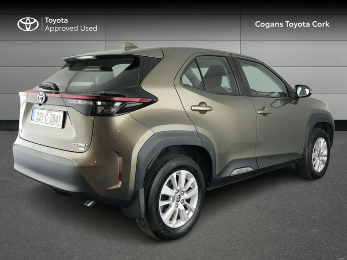 Toyota Yaris Cross YARIS CROSS LUNA - Image 2