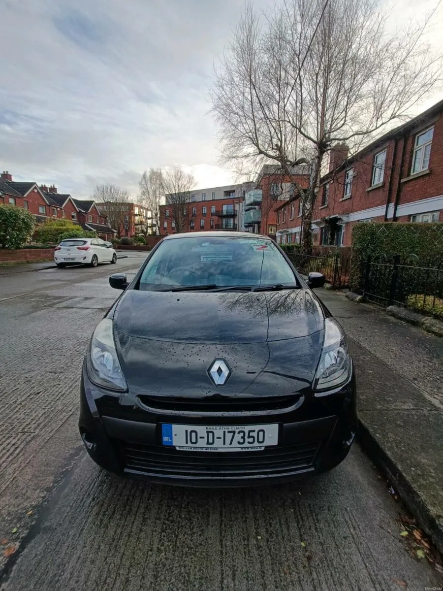 Renault Clio 1.1 2010 - Image 1