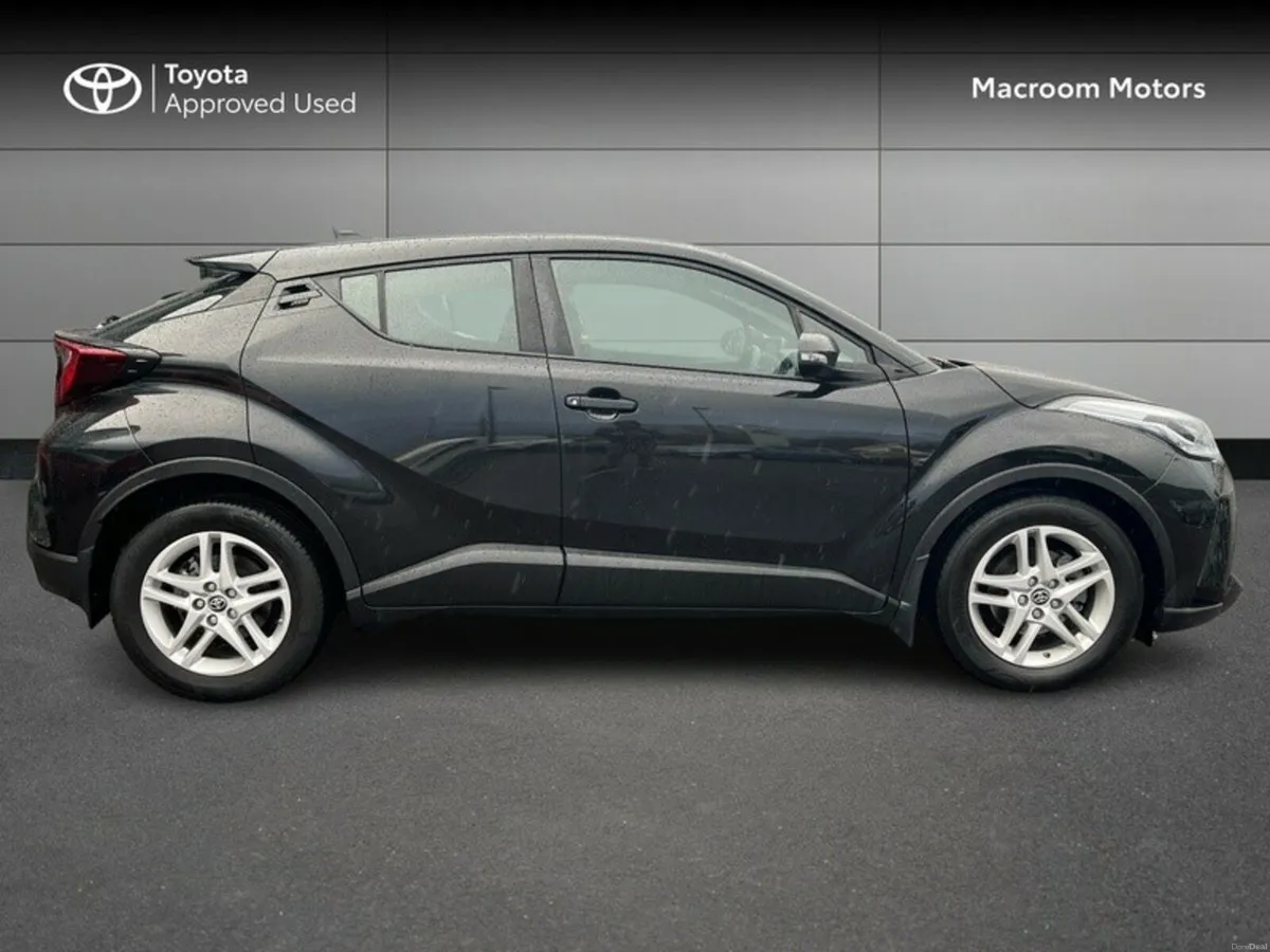 Toyota C-HR 1.8 - Image 3