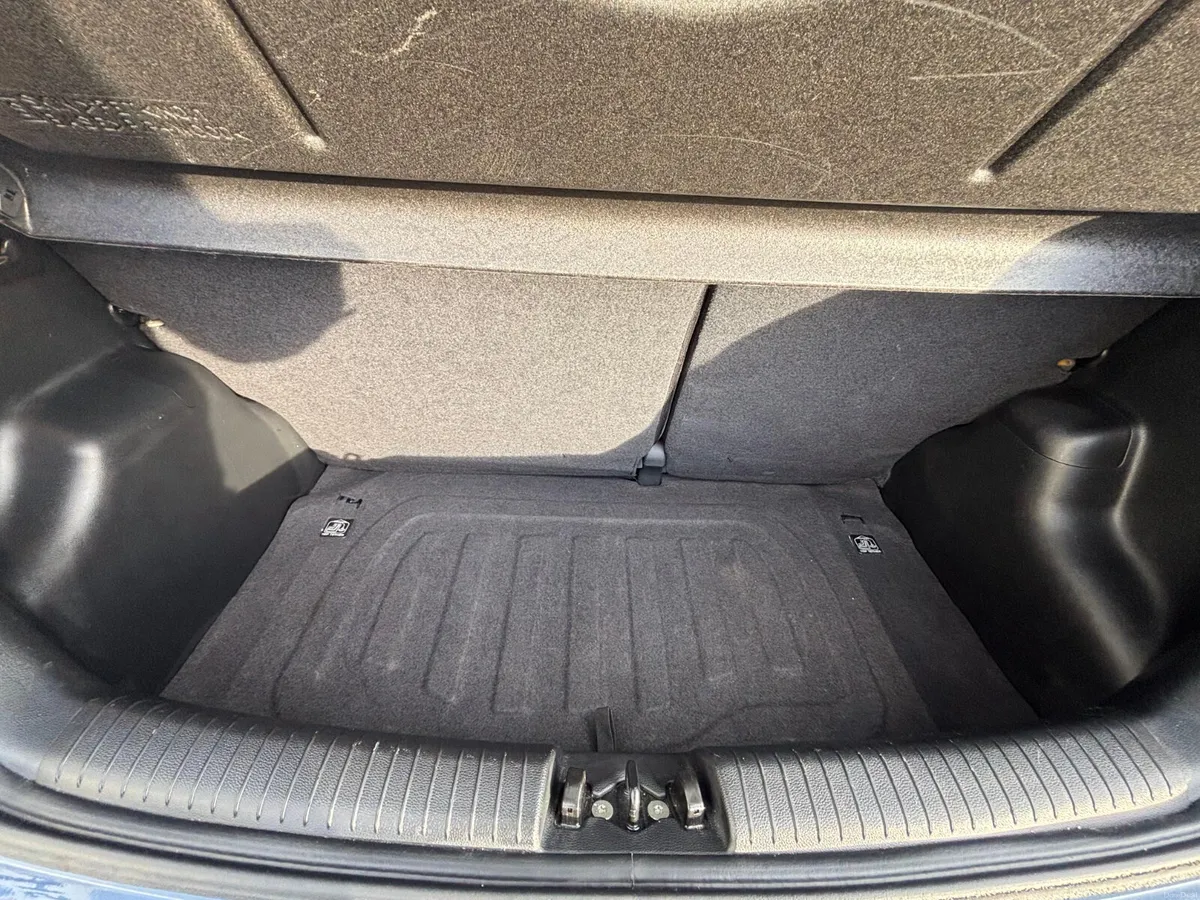 Hyundai i10 2017 - Image 3