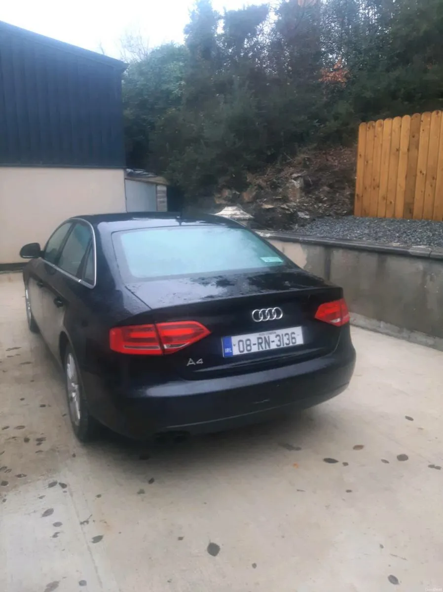 Audi A4 - Image 2