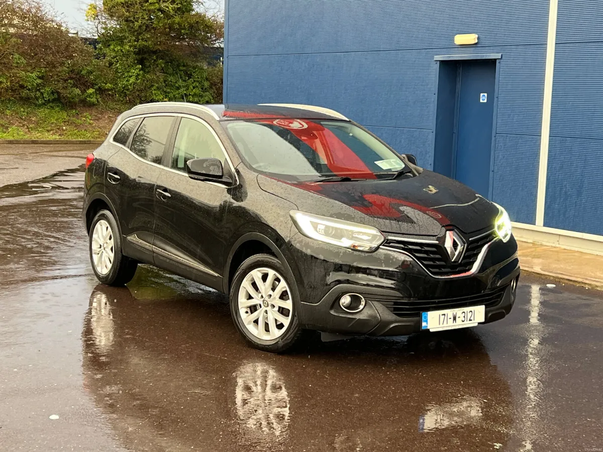 17 Renault Kadjar Automatic HIGH SPEC - Image 2
