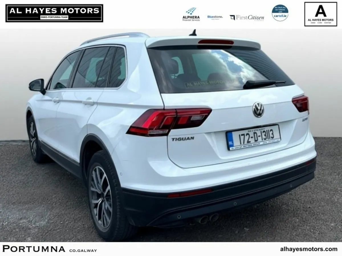 Volkswagen Tiguan COMFORTLINE 2.0 TDI 115BHP *SALE - Image 3