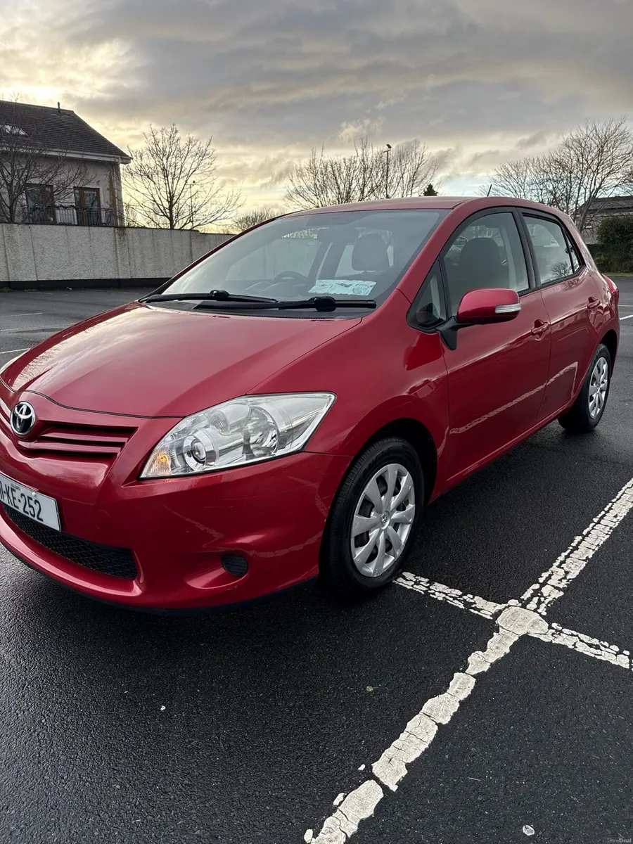 Toyota Auris 1.33 petrol New Nct 01/27 tax 3/26 - Image 3