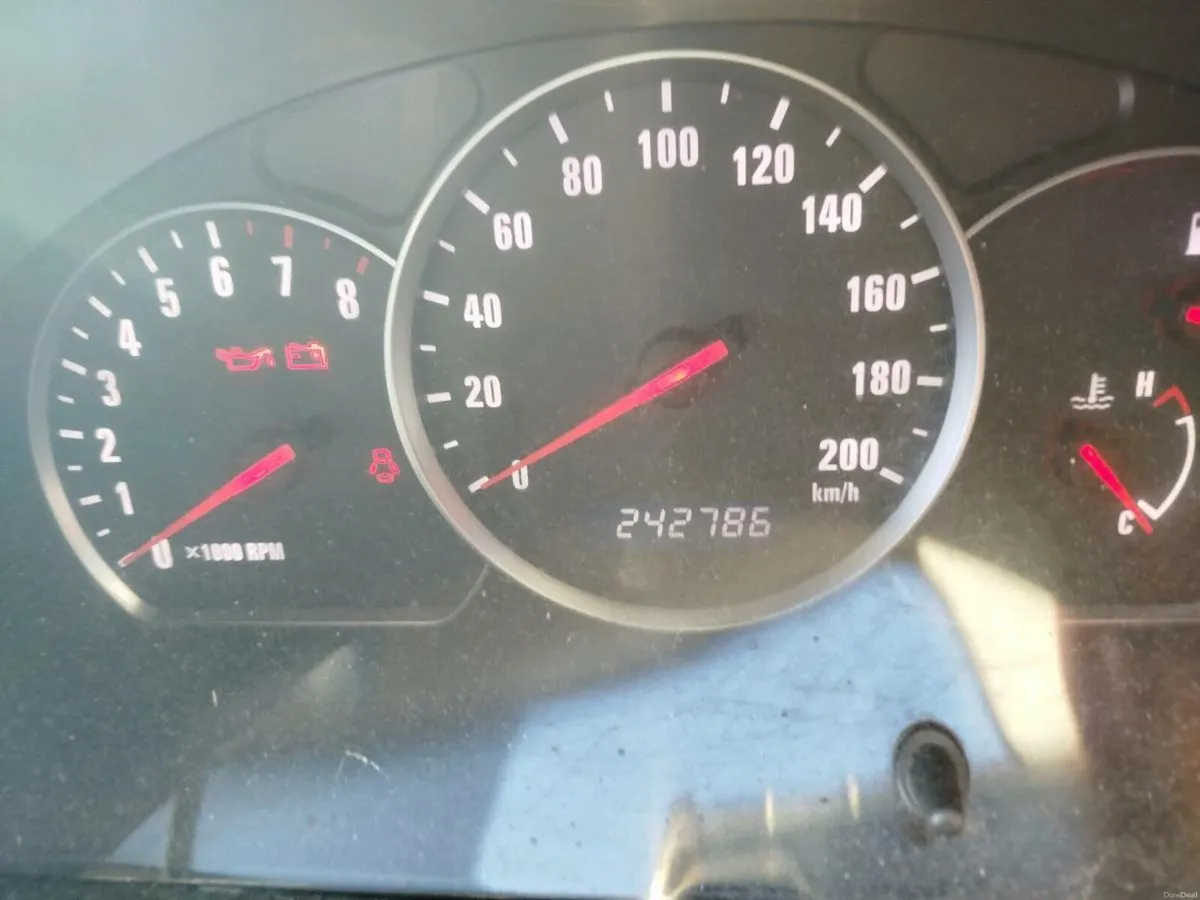 Car for sale - Image 2