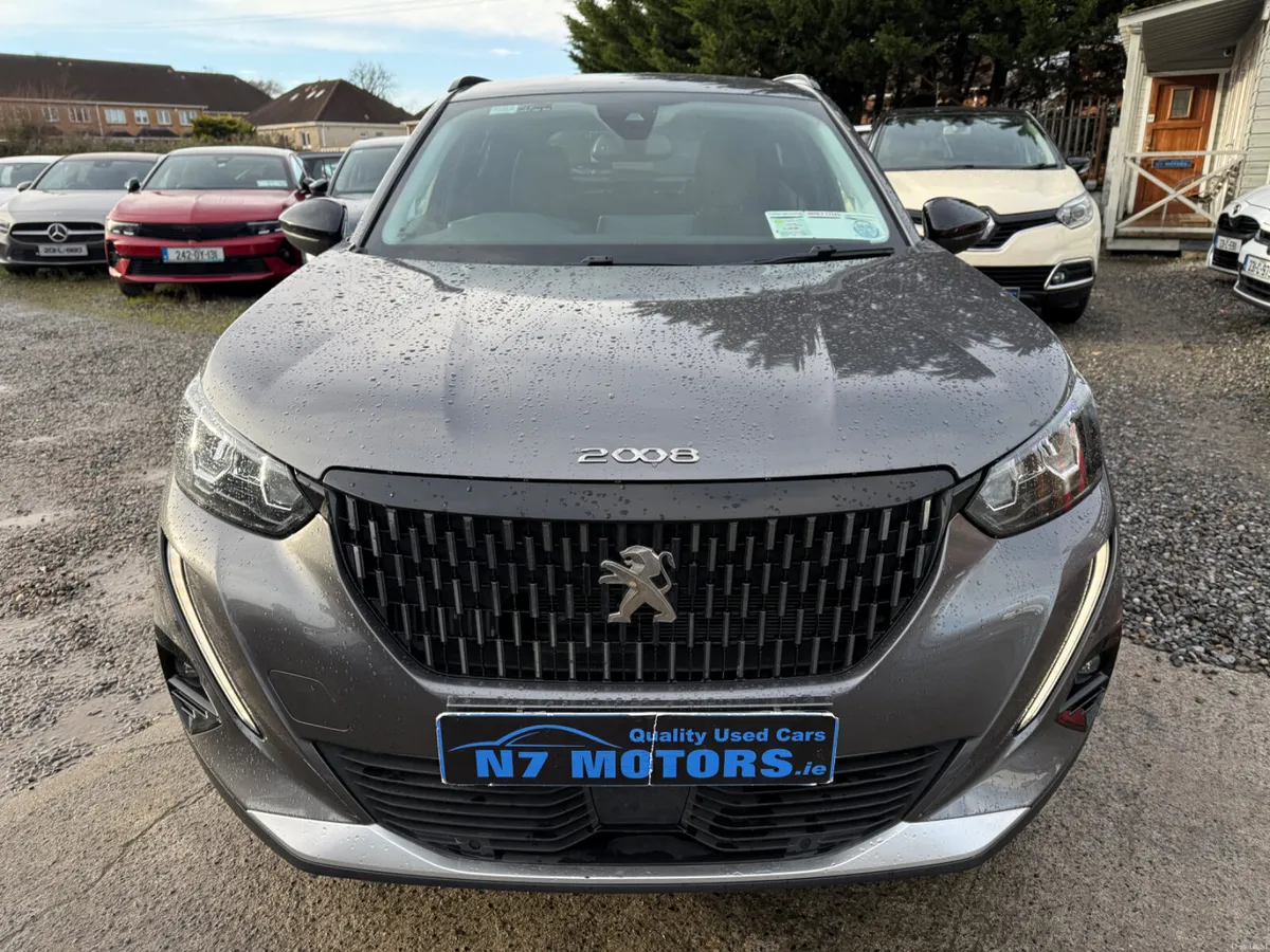 2022 Peugeot 2008 1.5 ALLURE - Image 3