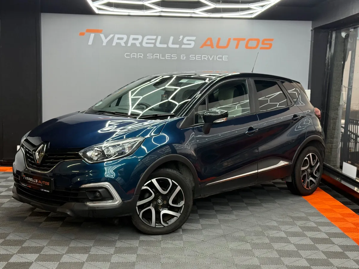 Renault Captur 1.0 Petrol ICONIC "LOW KMS" 2019 - Image 4