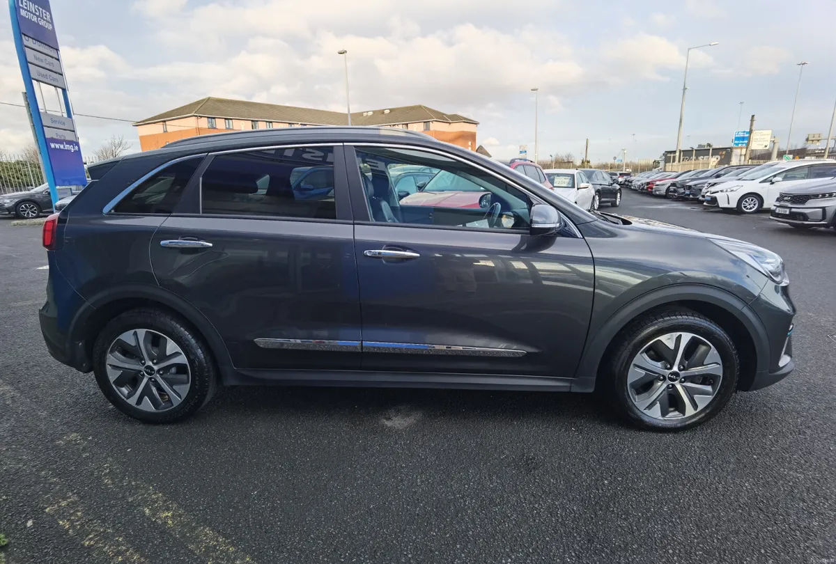 KIA NIRO 64KWH E-NIRO MY22 - Image 4