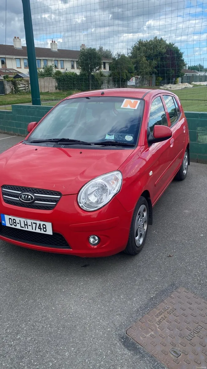 Kia picanto 100,000 km mileage ONLY - Image 1