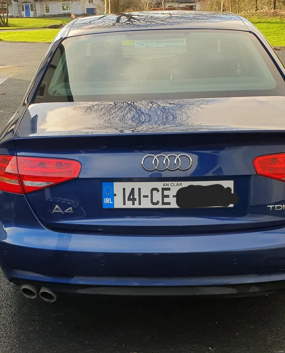 Audi A4 2014 - Image 2