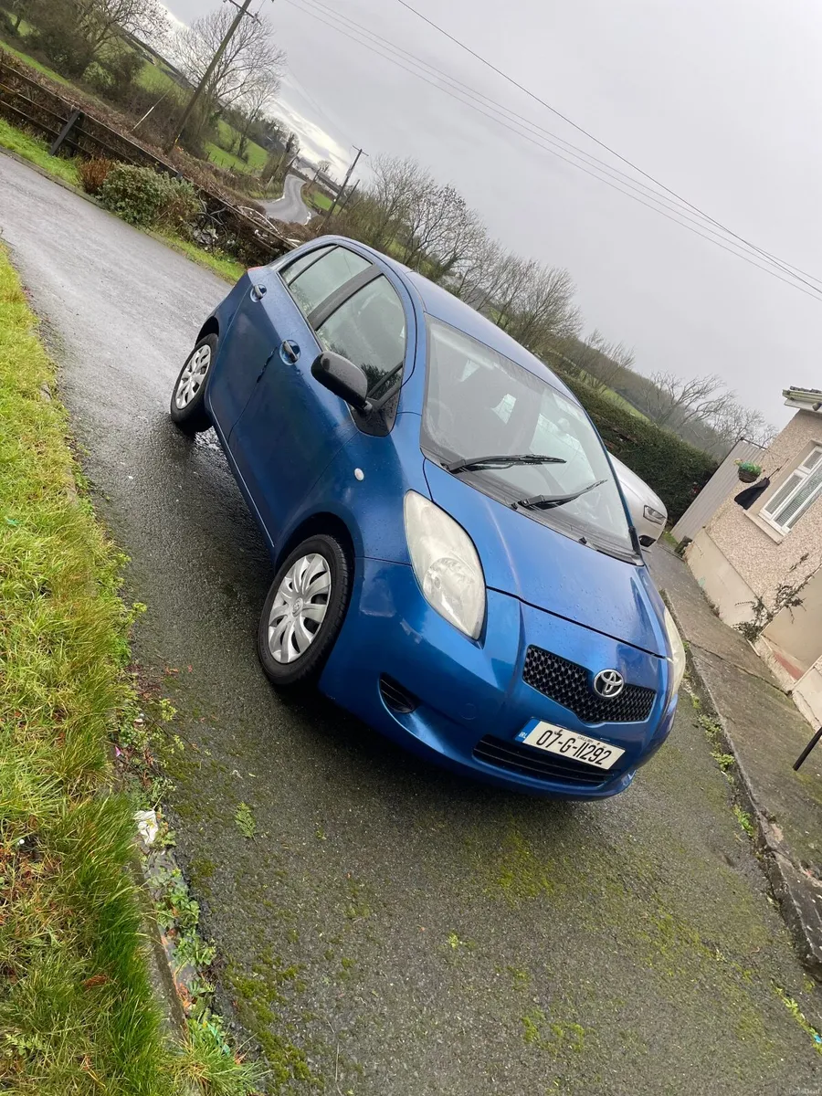Toyota Yaris 2007 - Image 1