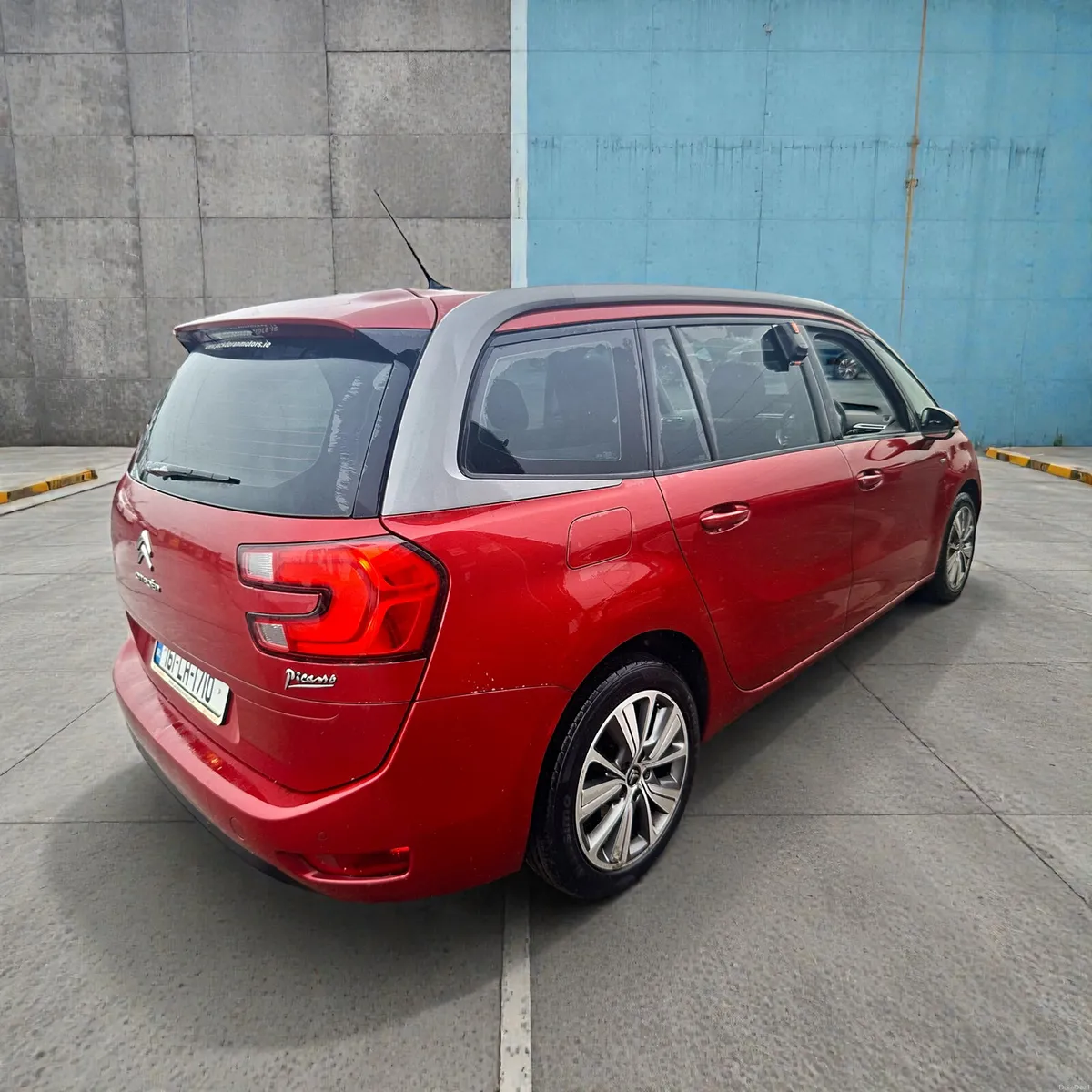 2016 Citroen C4 e-HDi 115 Airdream  EXCLUSIVE - Image 2