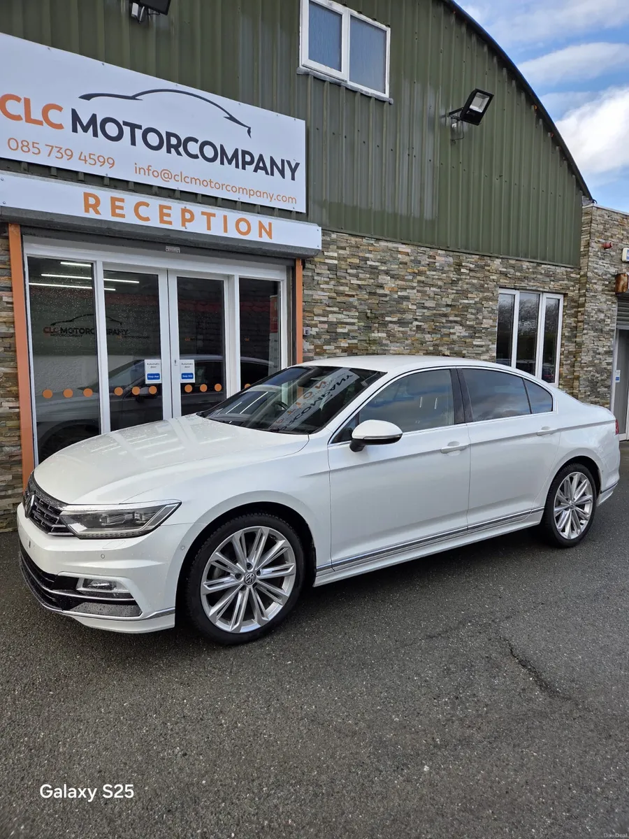 2017 VW PASSET R LINE - Image 1