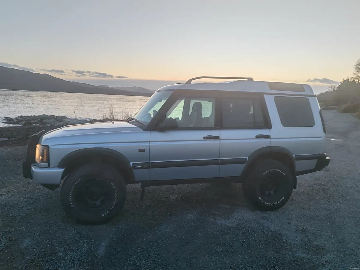 Land Rover Discovery 2003 - Image 4