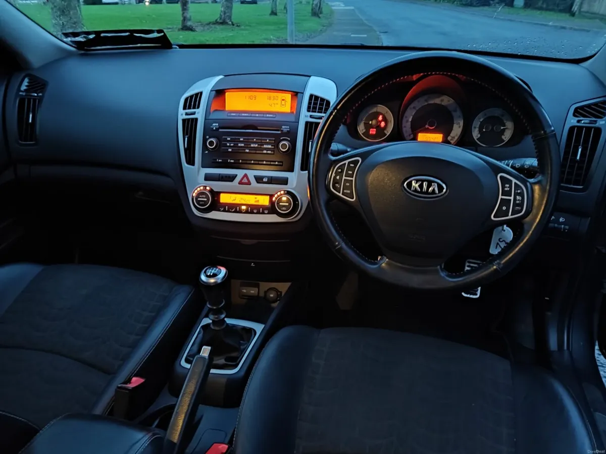 Kia Ceed PRO, CRDI 3DR NCT+TAX - Image 2