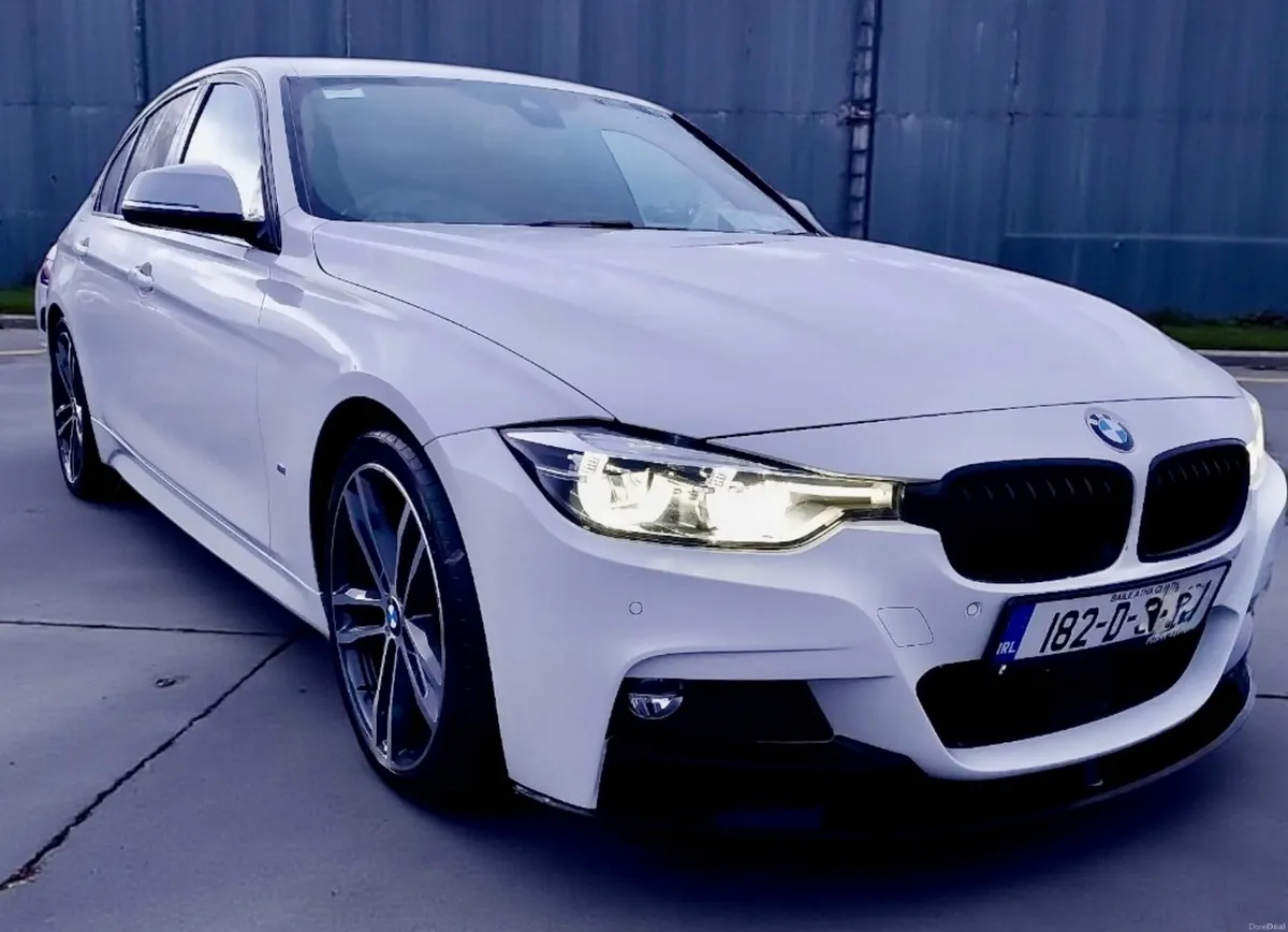 🔵 BMW 3-Series F30 330e M Sport LOW KM - Image 4