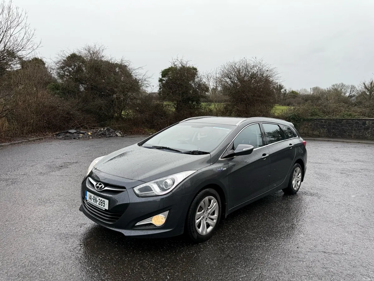 HYUNDAI I40 1.7 D ESTATE 2014 - Image 2