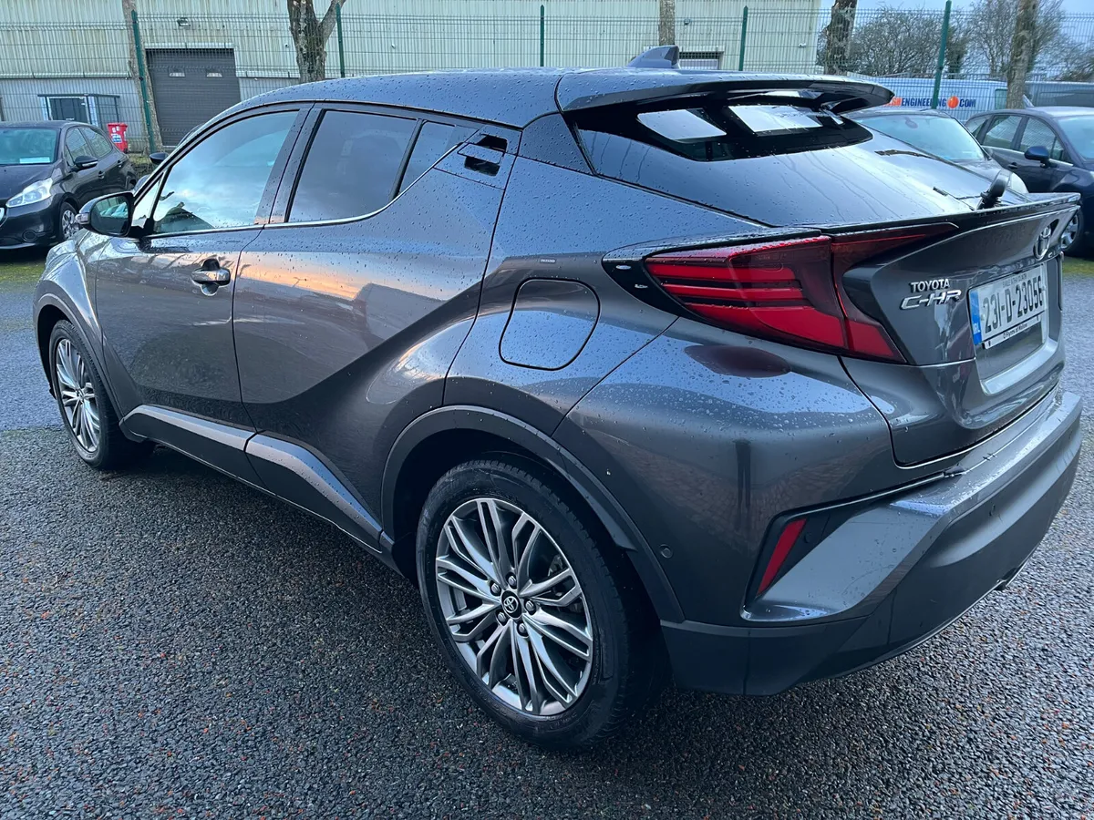 Toyota C-HR 2023 - Image 4