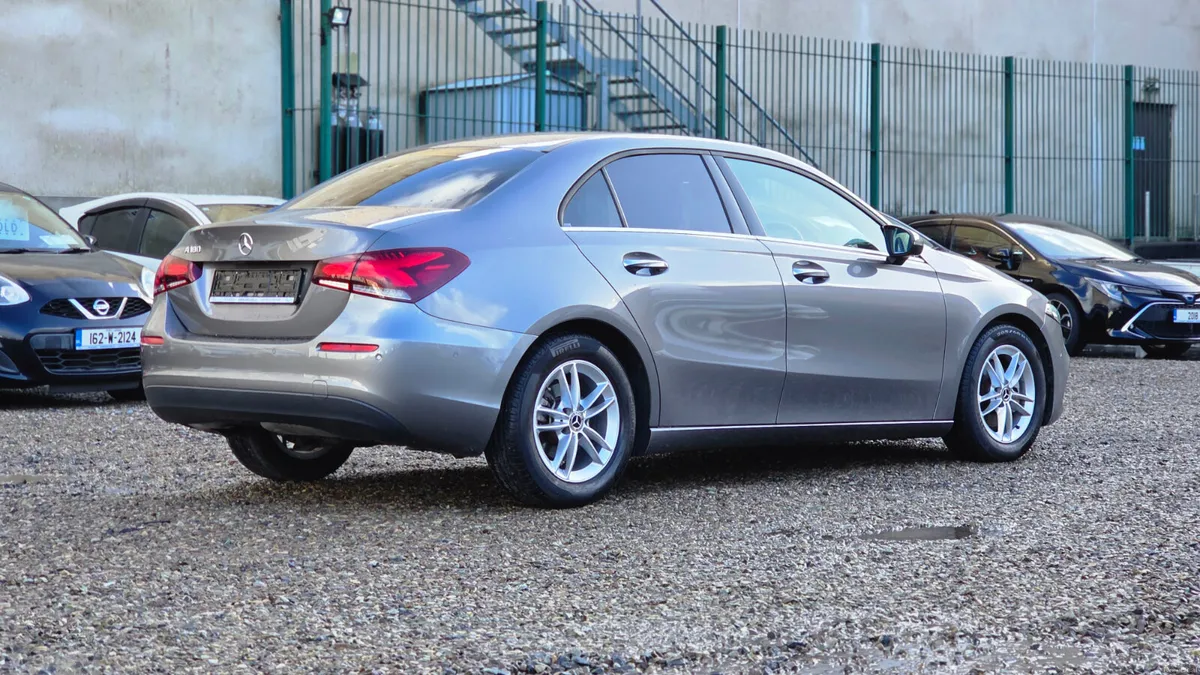 Mercedes A180 Style Saloon - Image 4