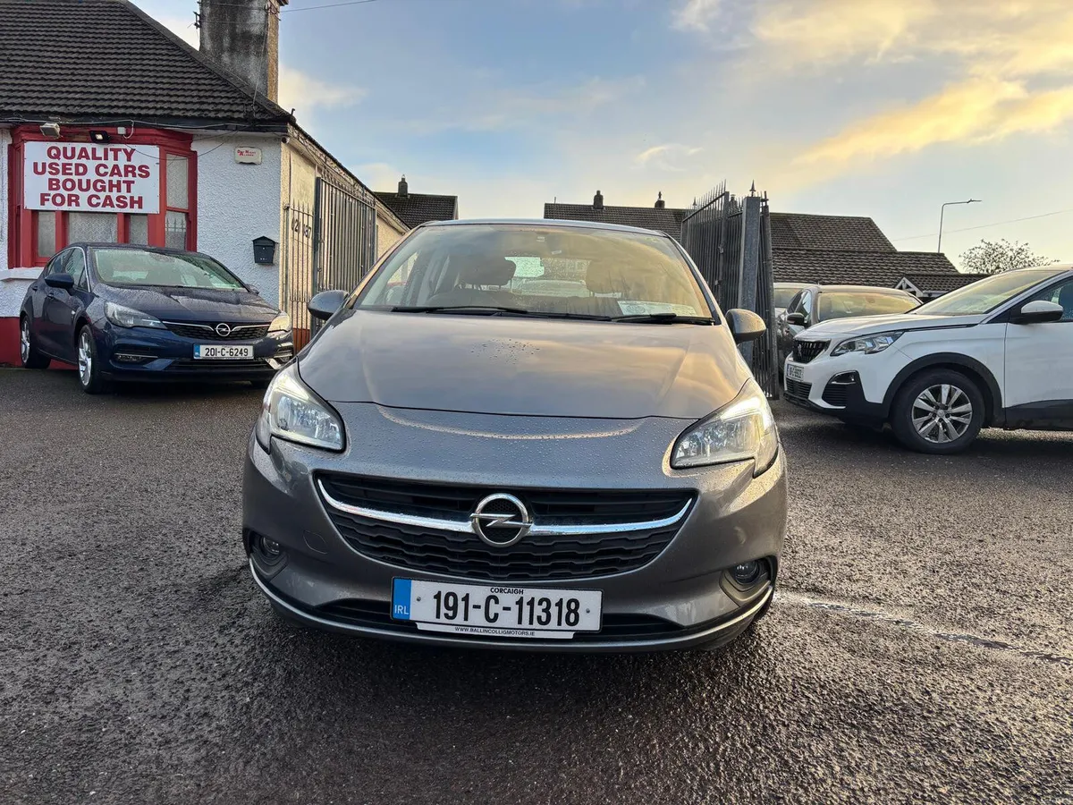 Opel Corsa 2019  PETROL - Image 2