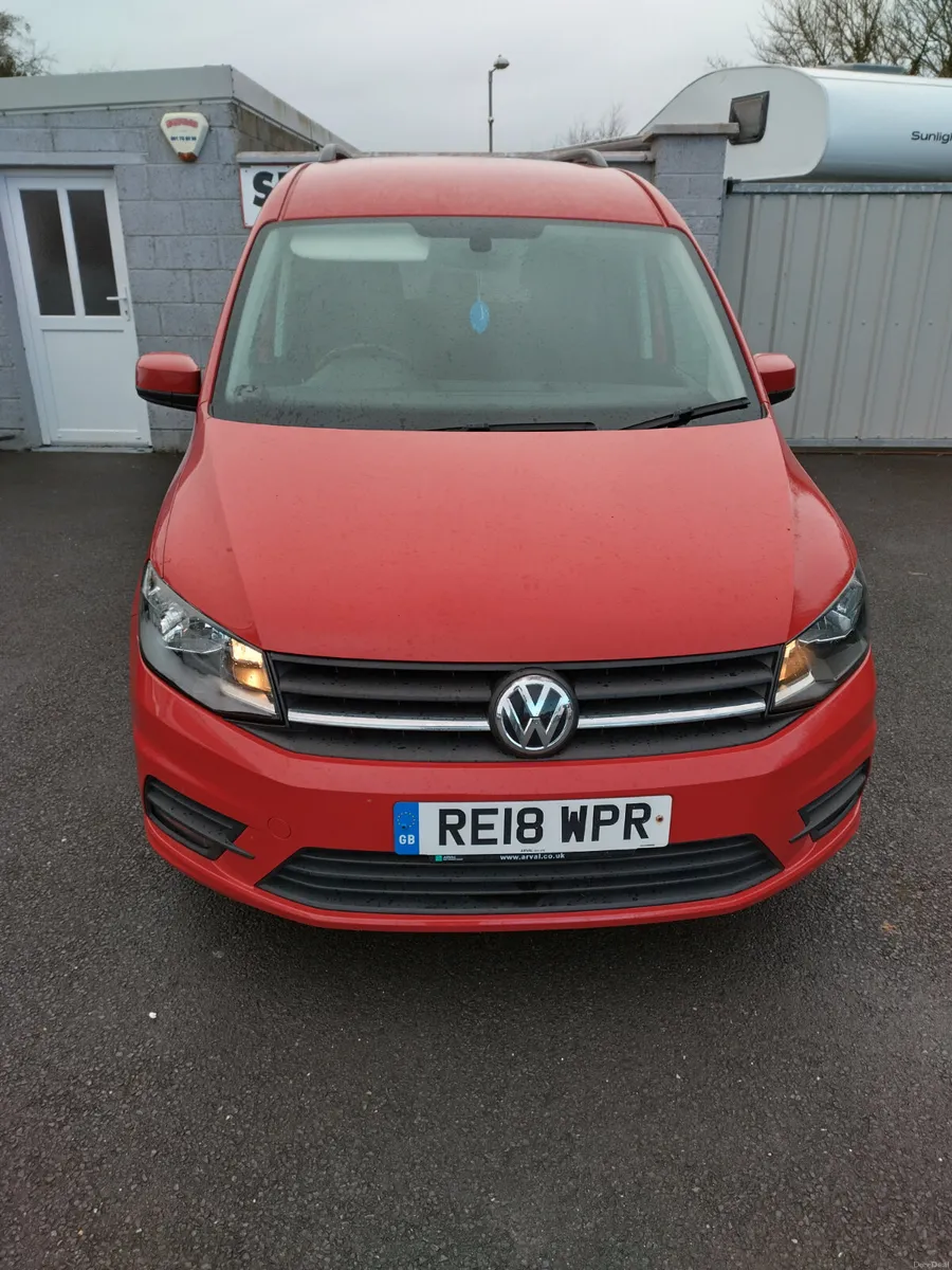 Volkswagen Caddy 2018 CAMPER  CONVERSION - Image 5