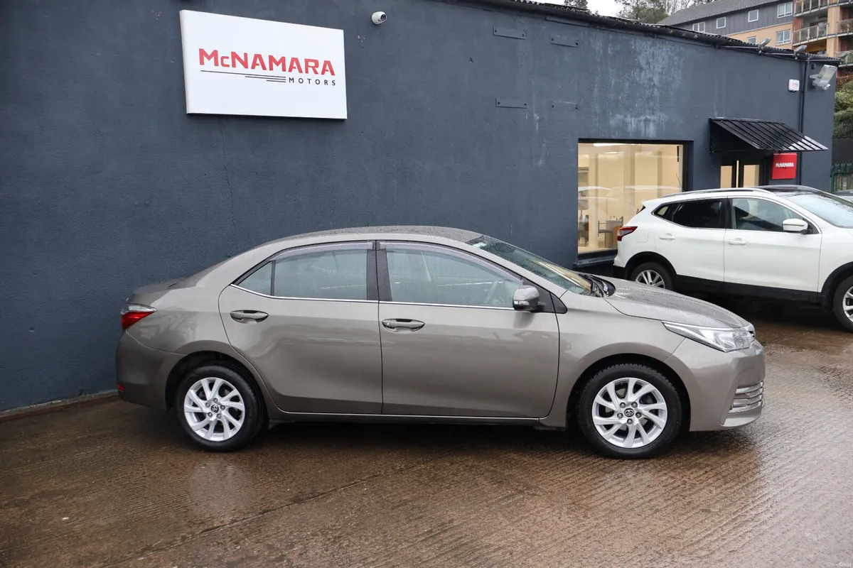 Toyota Corolla Luna 4dr Low MIleage 24 Month NCT - Image 2