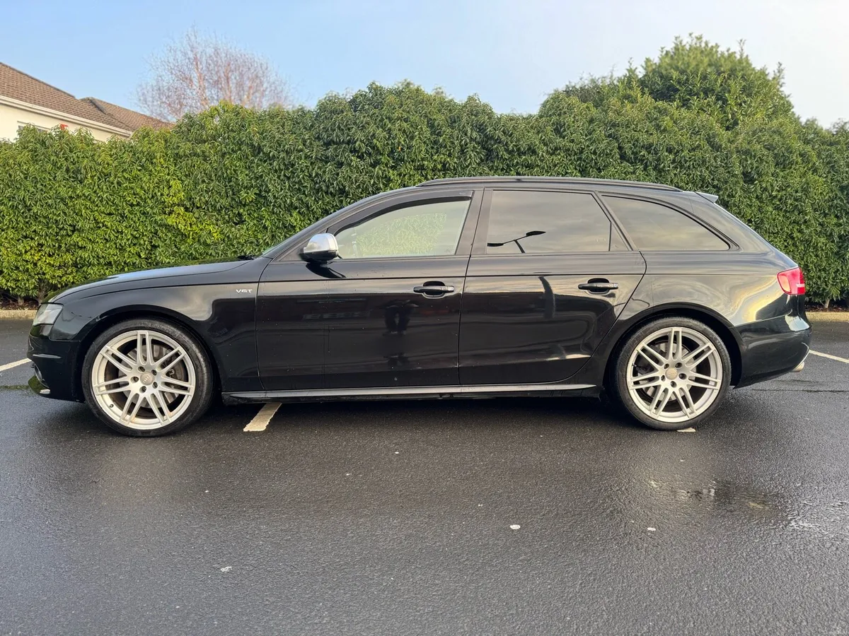 AUDI S4 AVANT QUATTRO 3.0T V6 *FSH - Image 2