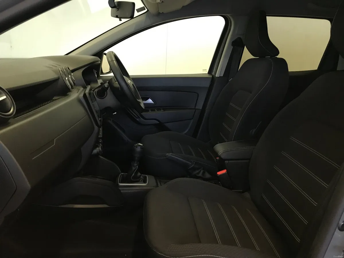 Dacia Duster 2023 - Image 3